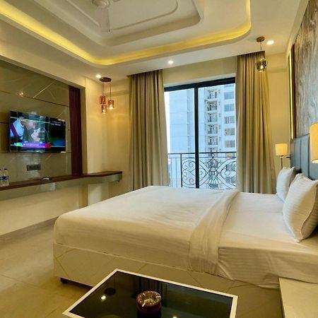 Hotel Maple Tree - Near Ekana Cricket Stadium - Λάκναου Εξωτερικό φωτογραφία